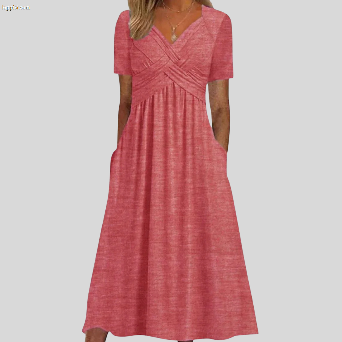 Amanda - Flattering Dress