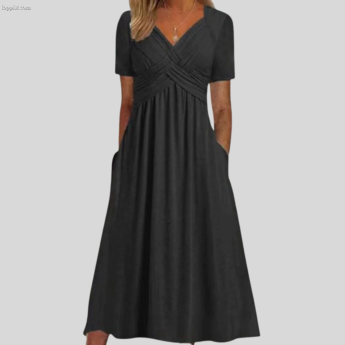 Amanda - Flattering Dress