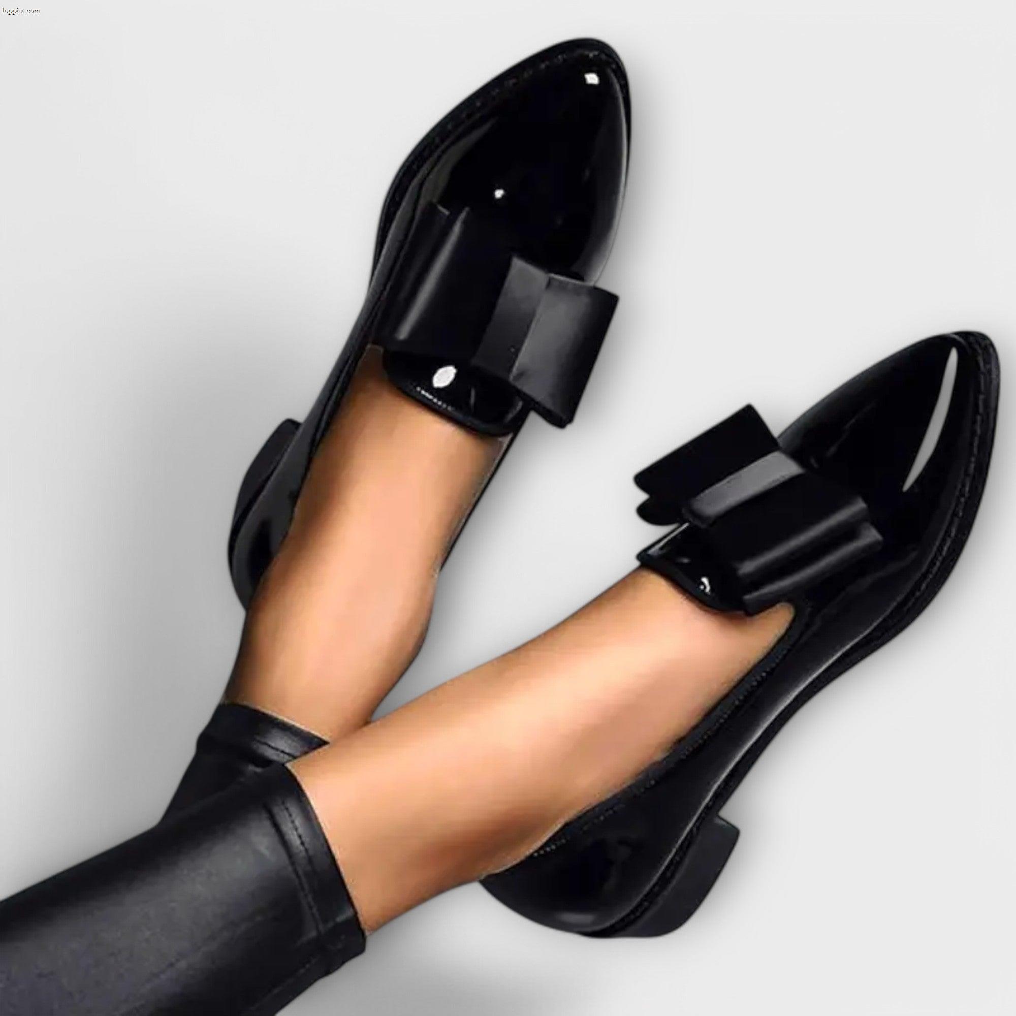 Heidi – Moccasins